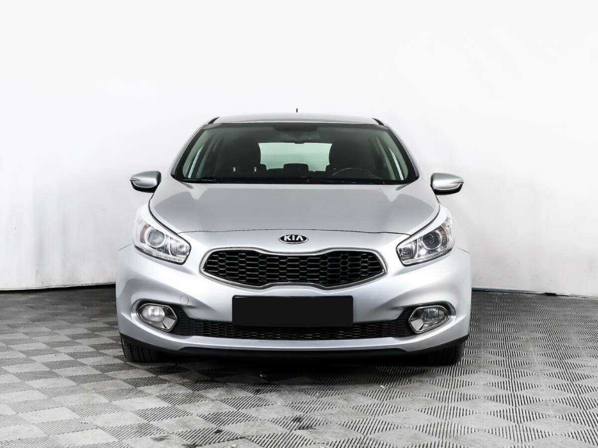 Купить Kia Ceed, 2013, 117 861 км.. Фото: #1