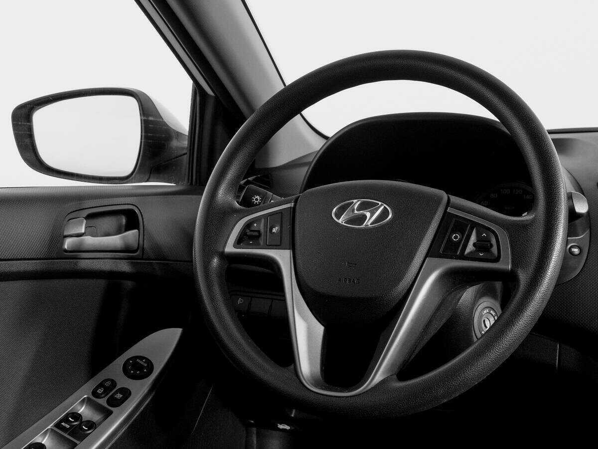 Купить Hyundai Solaris, 2016, 100 095 км.. Фото: #13