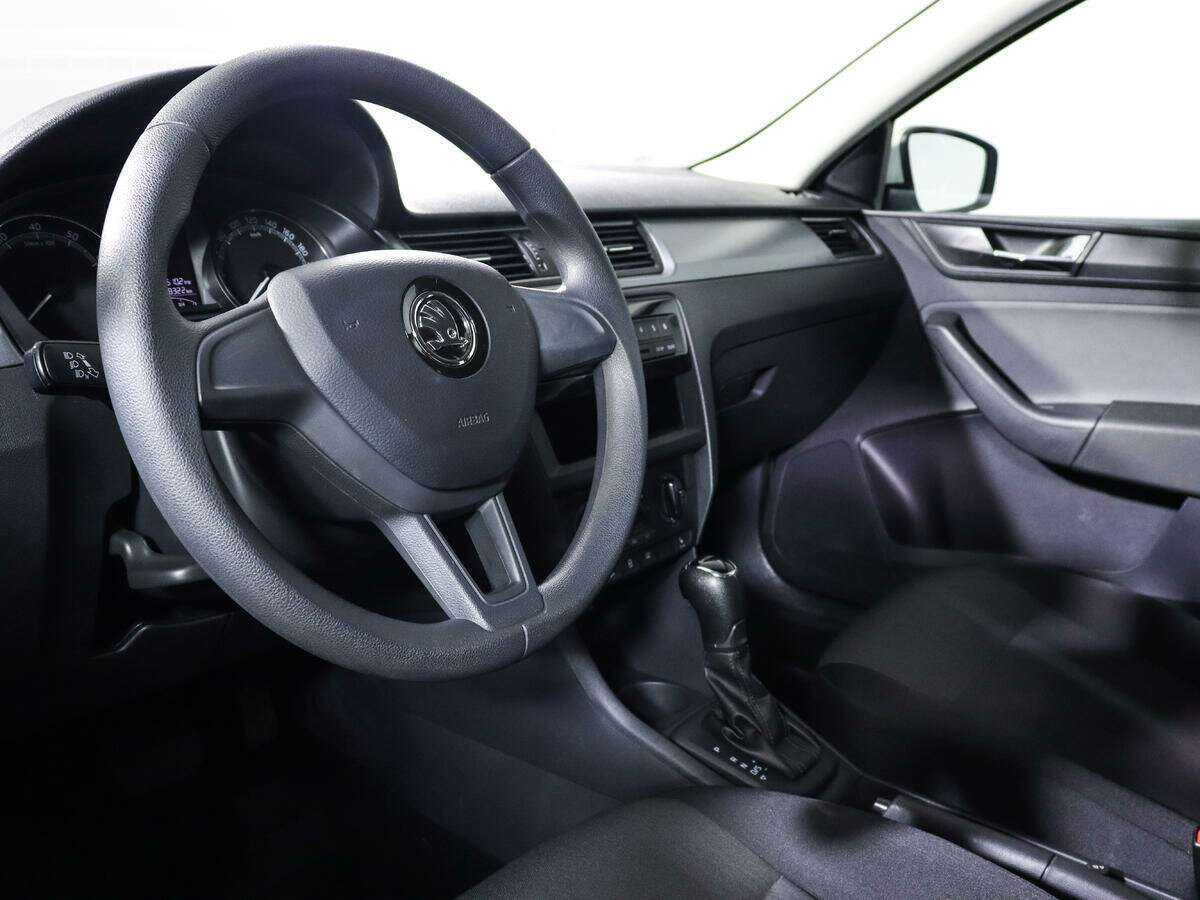 Купить Skoda Rapid, 2018, 28 000 км.. Фото: #12