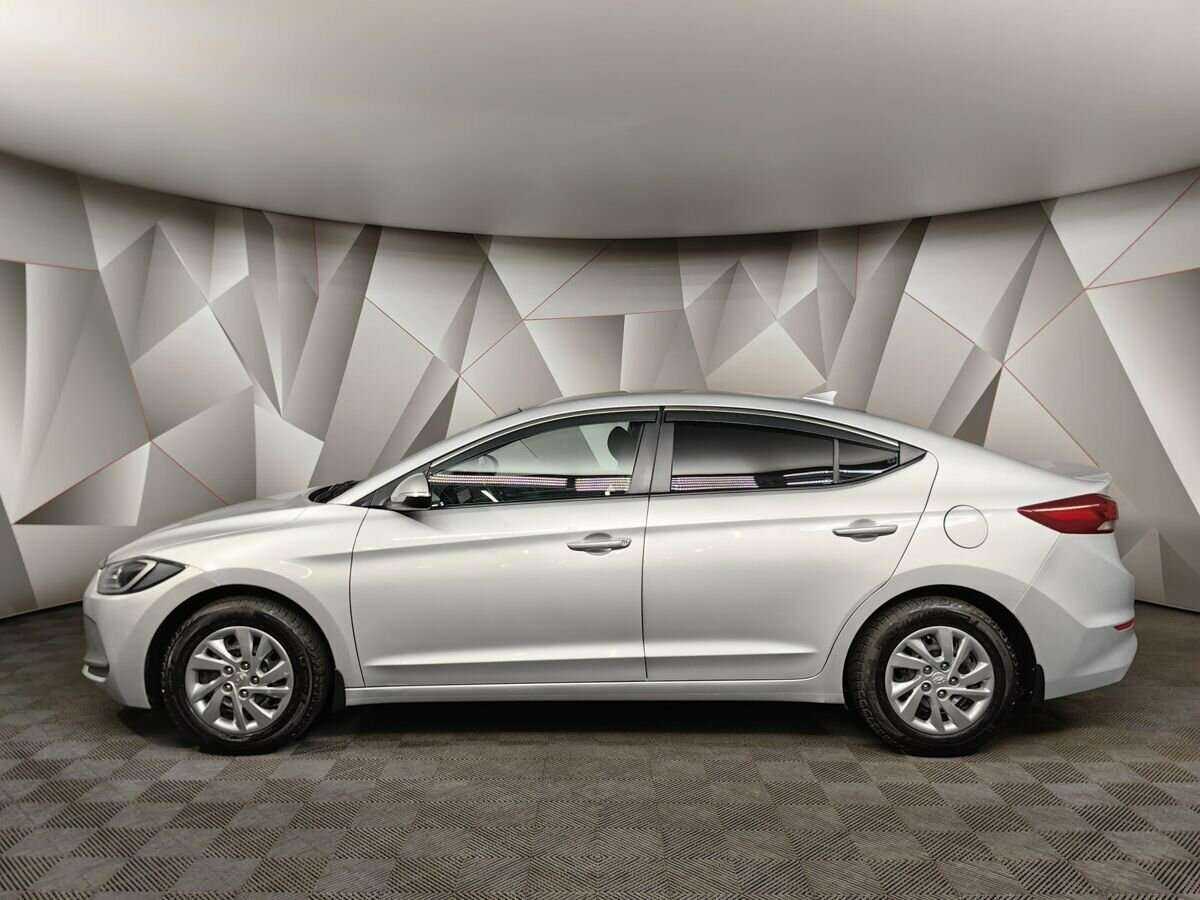 Купить Hyundai Elantra, 2018, 191 898 км.. Фото: #3