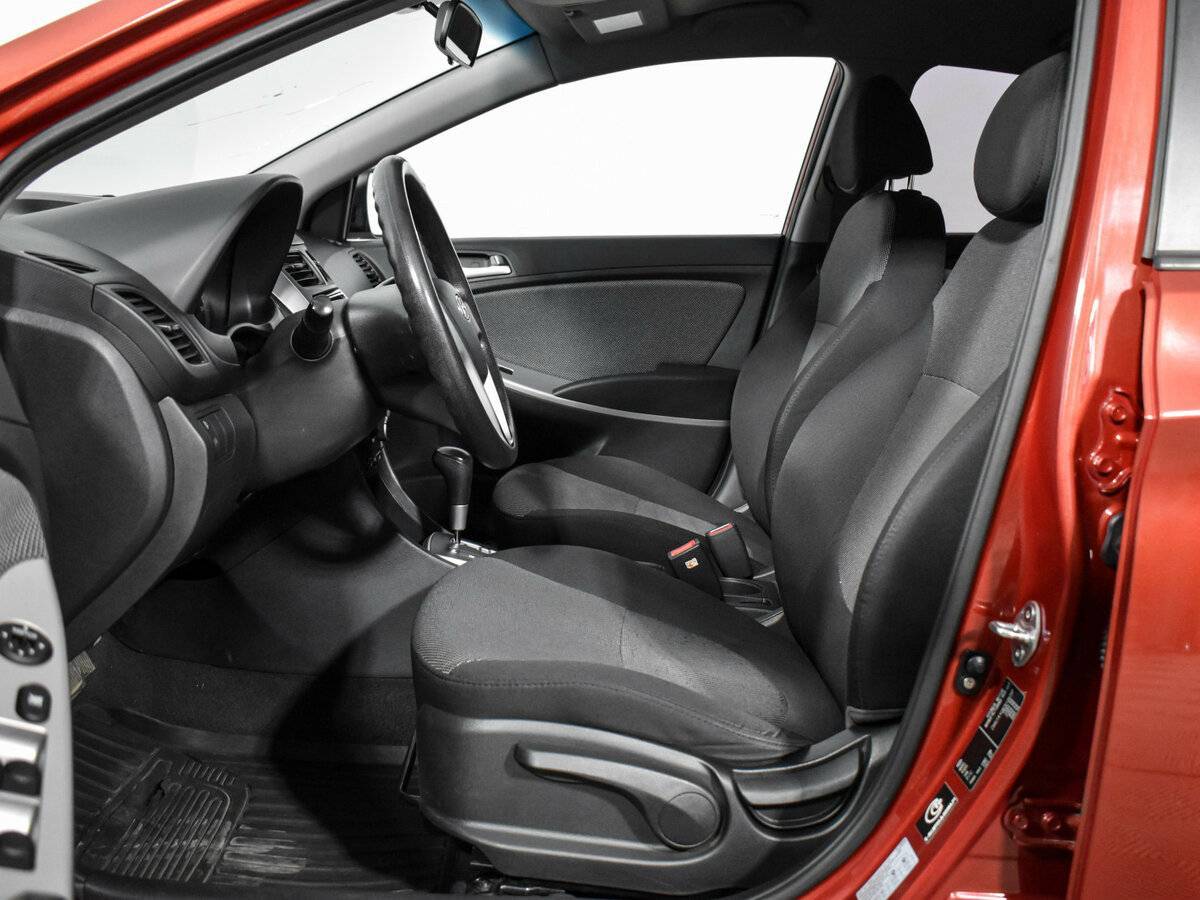 Купить Hyundai Solaris, 2012, 175 540 км.. Фото: #9