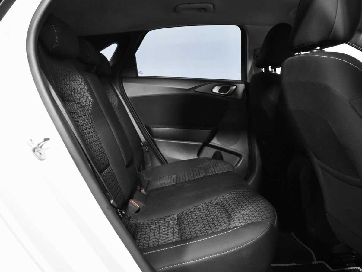 Купить Kia Ceed, 2019, 82 663 км.. Фото: #9