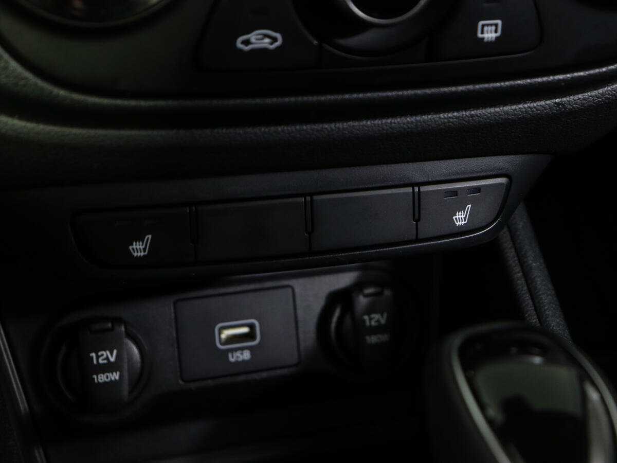 Купить Hyundai Solaris, 2019, 56 000 км.. Фото: #15