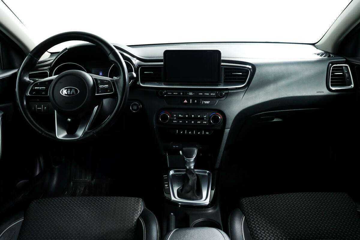 Купить Kia Ceed, 2019, 71 123 км.. Фото: #10