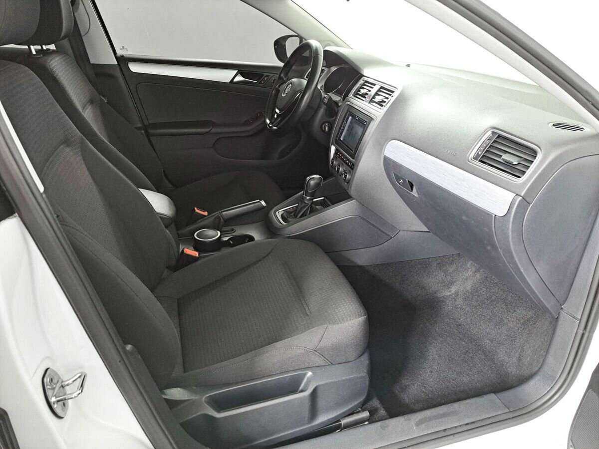 Купить Volkswagen Jetta, 2016, 105 363 км.. Фото: #10