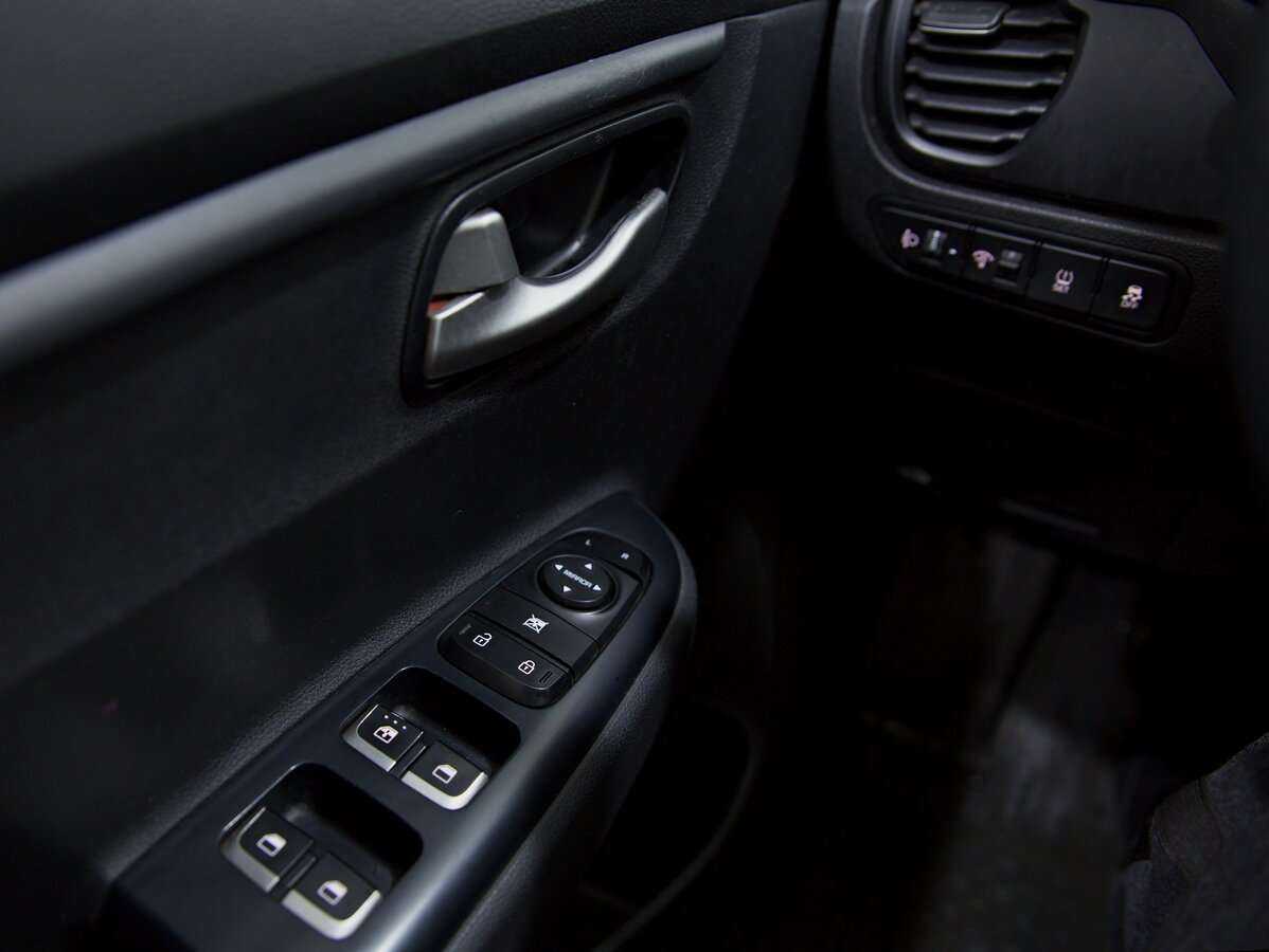 Купить Kia Rio, 2020, 85 121 км.. Фото: #10