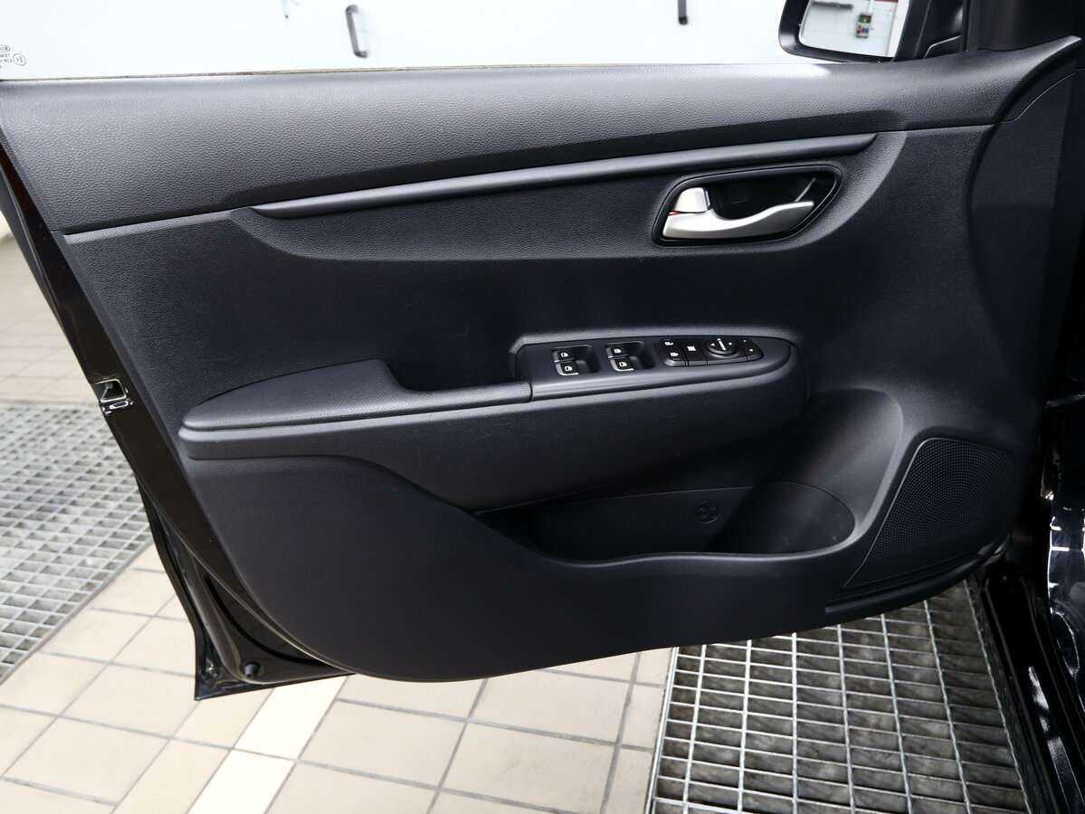 Купить Kia Rio, 2020, 44 000 км.. Фото: #14