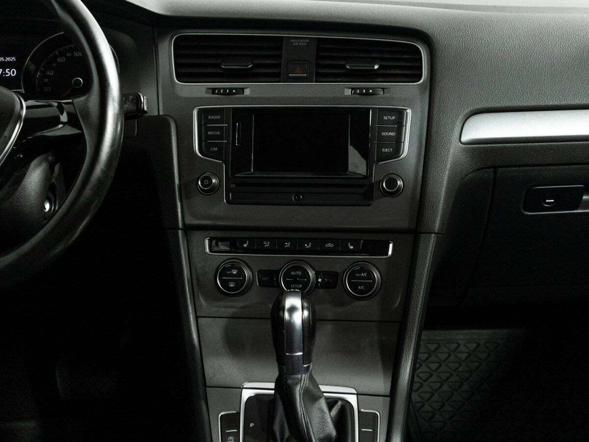 Купить Volkswagen Golf, 2013, 130 080 км.. Фото: #13