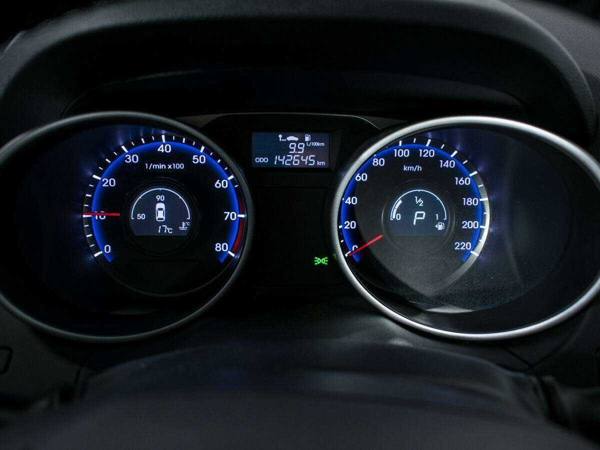 Купить Hyundai ix35, 2012, 142 645 км.. Фото: #10