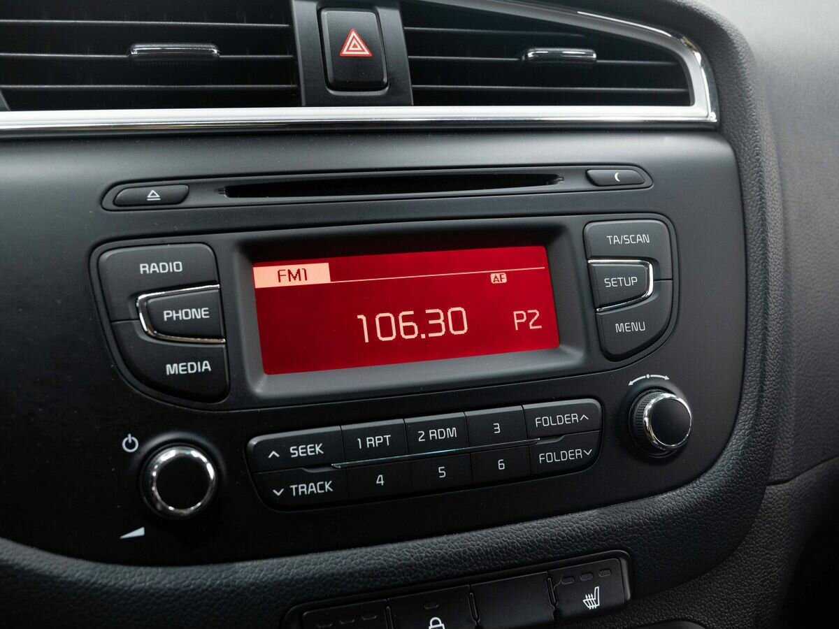 Купить Kia Ceed, 2016, 124 380 км.. Фото: #21