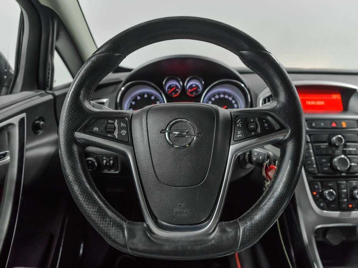 Купить Opel Astra, 2013, 147 411 км.. Фото: #5