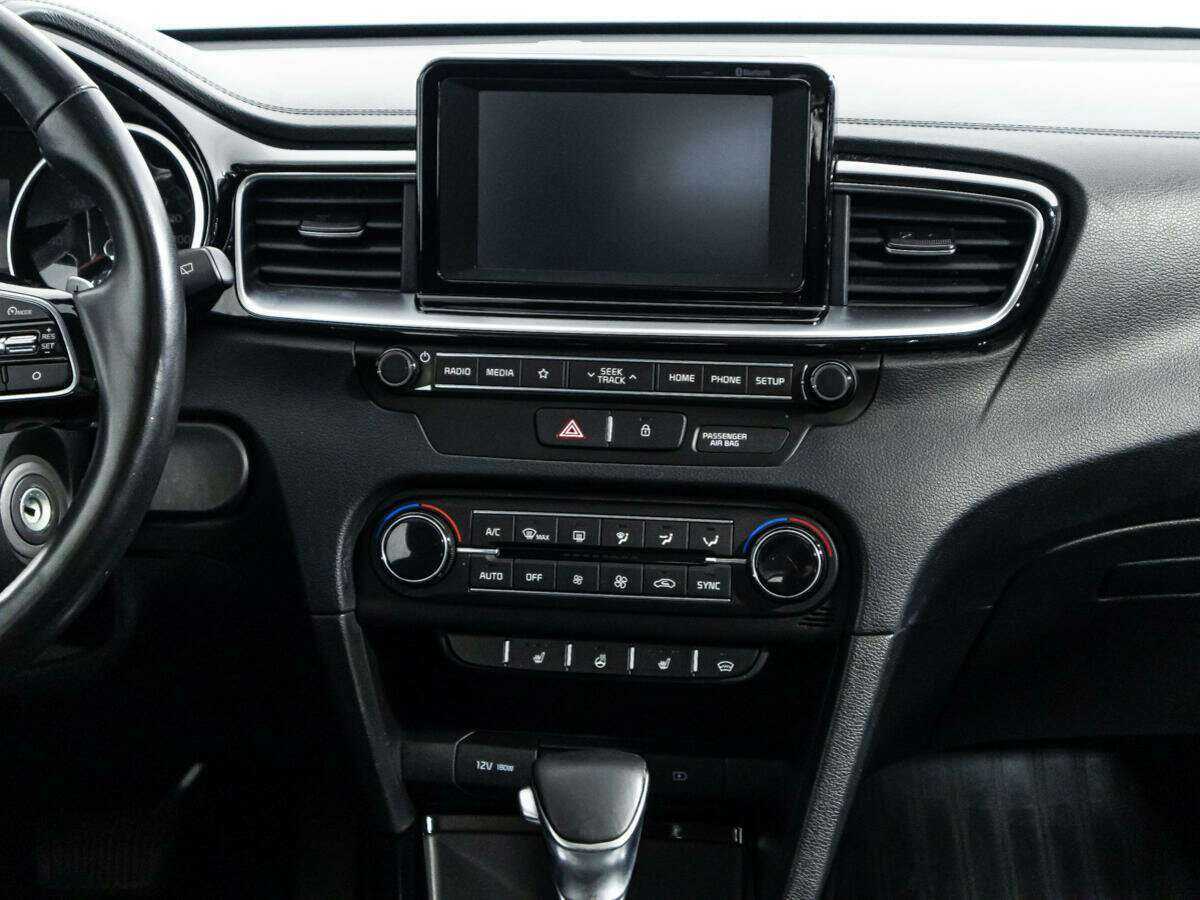 Купить Kia Ceed, 2018, 136 434 км.. Фото: #13