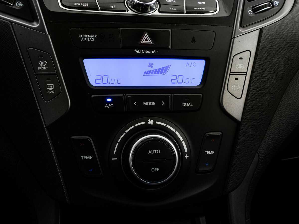 Купить Hyundai Santa Fe, 2015, 103 125 км.. Фото: #12