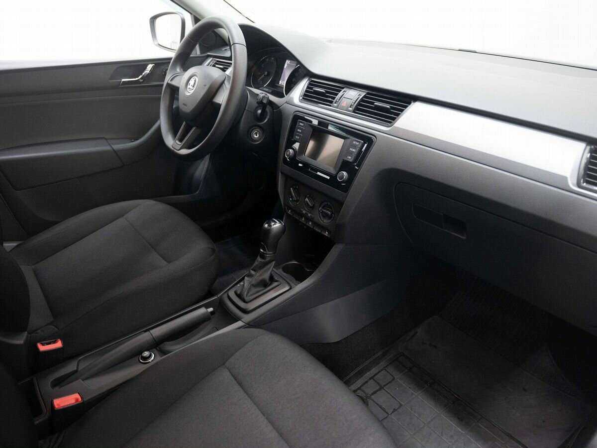 Купить Skoda Rapid, 2017, 68 800 км.. Фото: #10