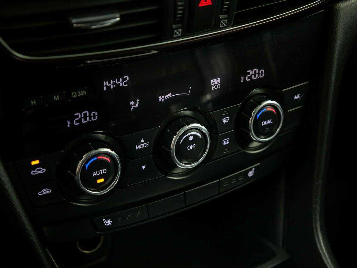 Купить Mazda 6, 2014, 102 810 км.. Фото: #14