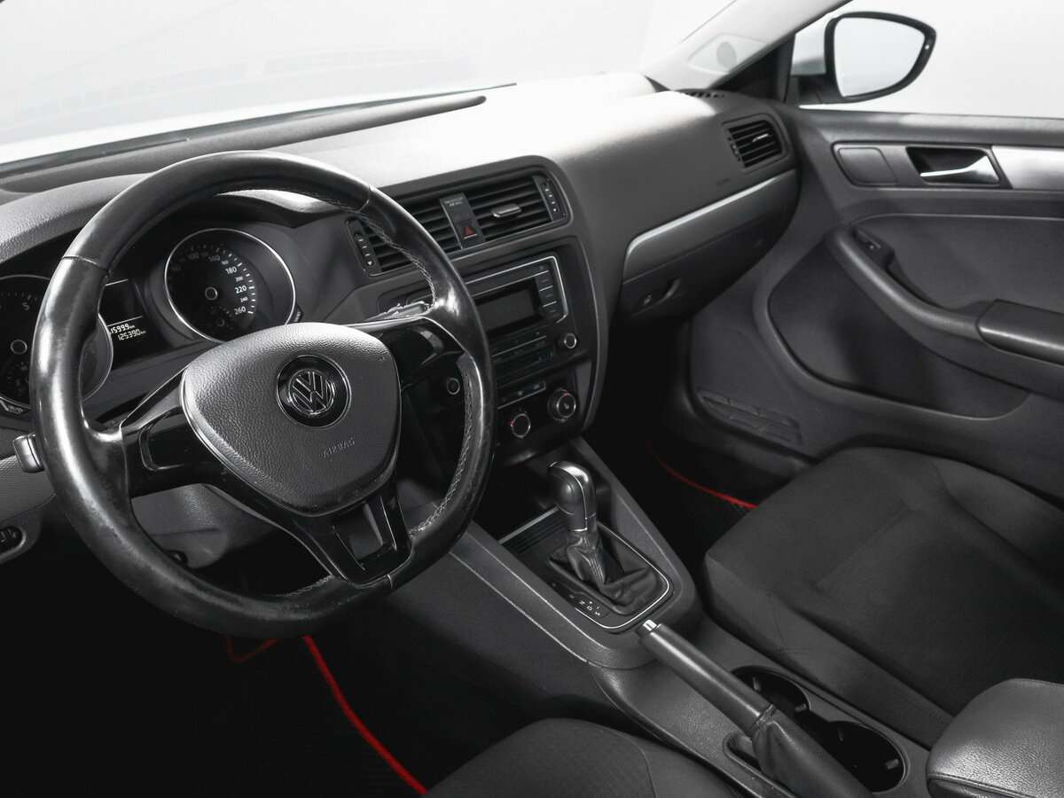 Купить Volkswagen Jetta, 2016, 125 387 км.. Фото: #12