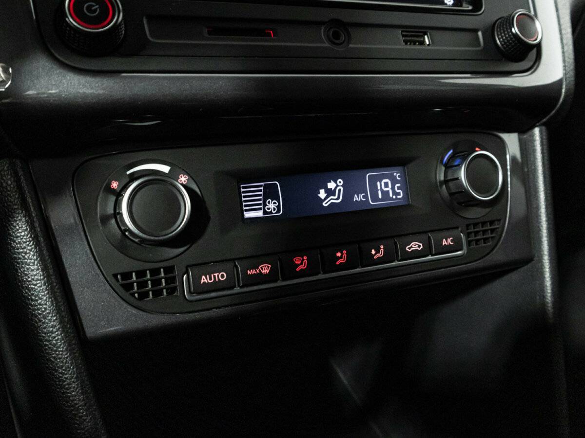 Купить Volkswagen Polo, 2018, 81 927 км.. Фото: #14