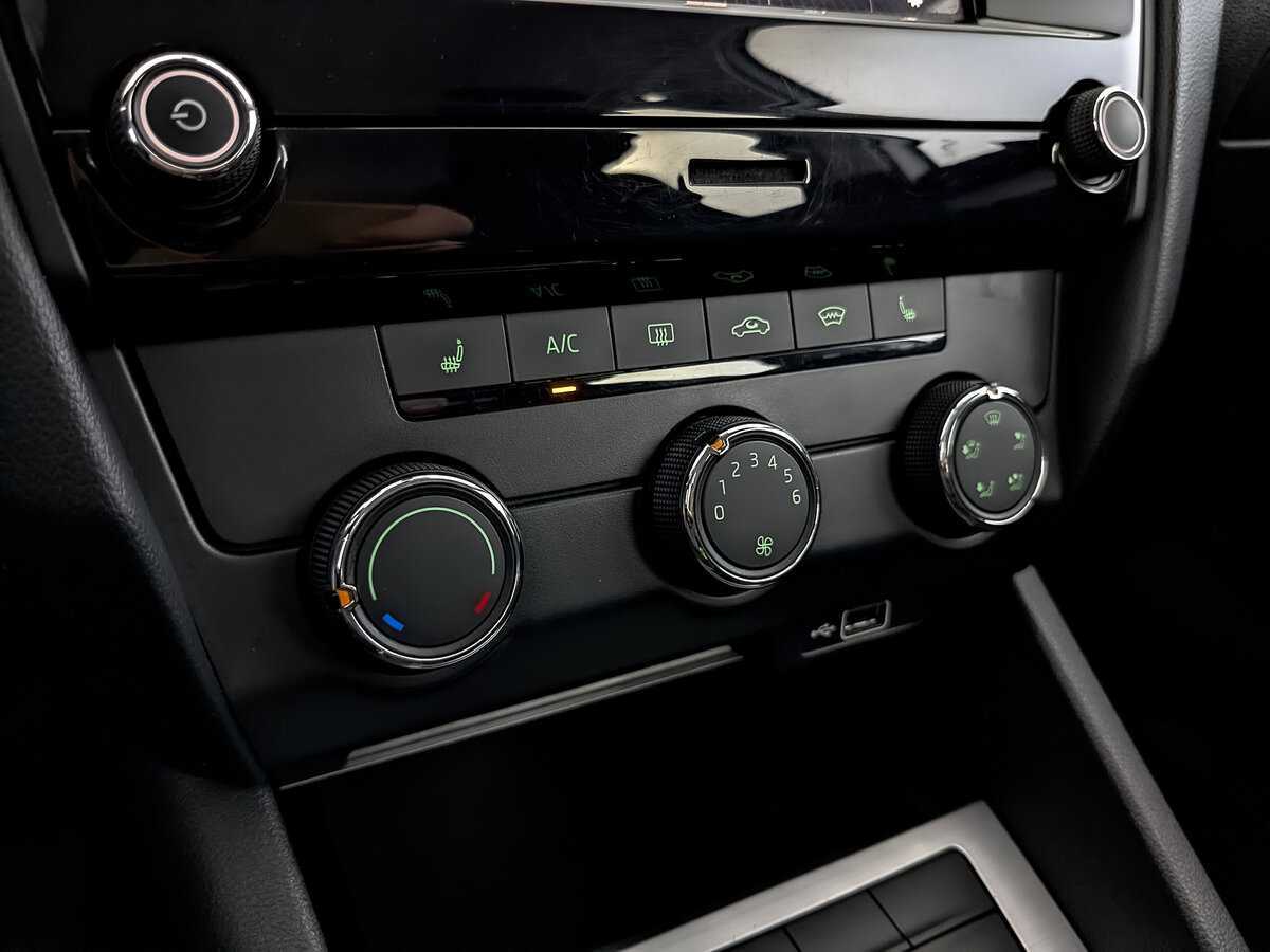 Купить Skoda Octavia, 2019, 125 255 км.. Фото: #19