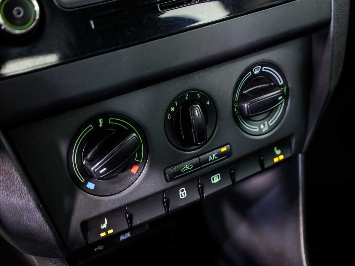 Купить Skoda Rapid, 2016, 200 747 км.. Фото: #12