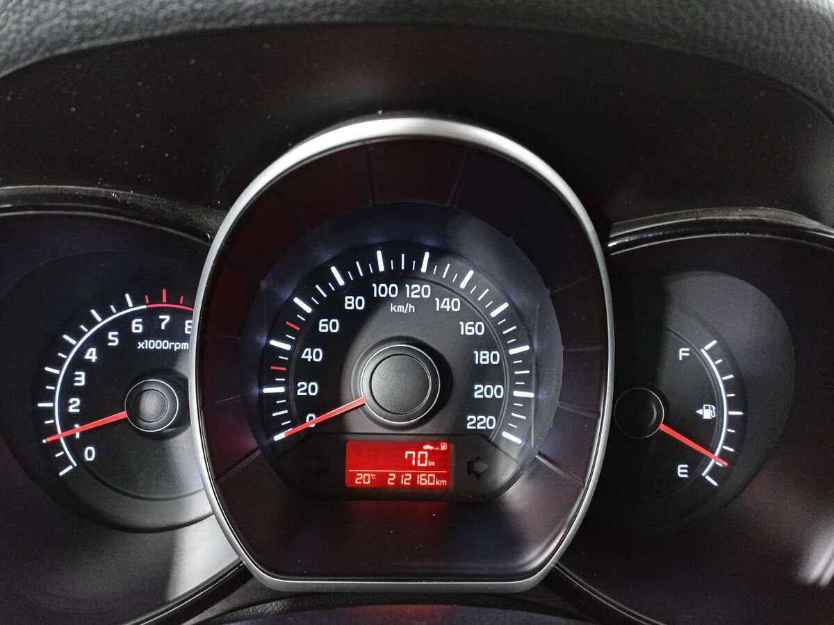 Купить Kia Rio, 2016, 212 004 км.. Фото: #9