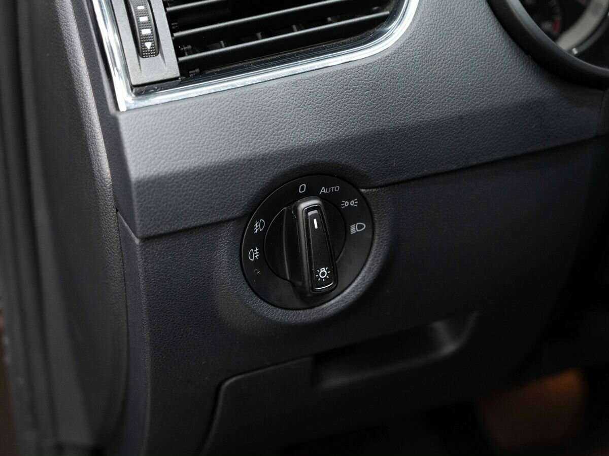 Купить Skoda Octavia, 2017, 123 349 км.. Фото: #16