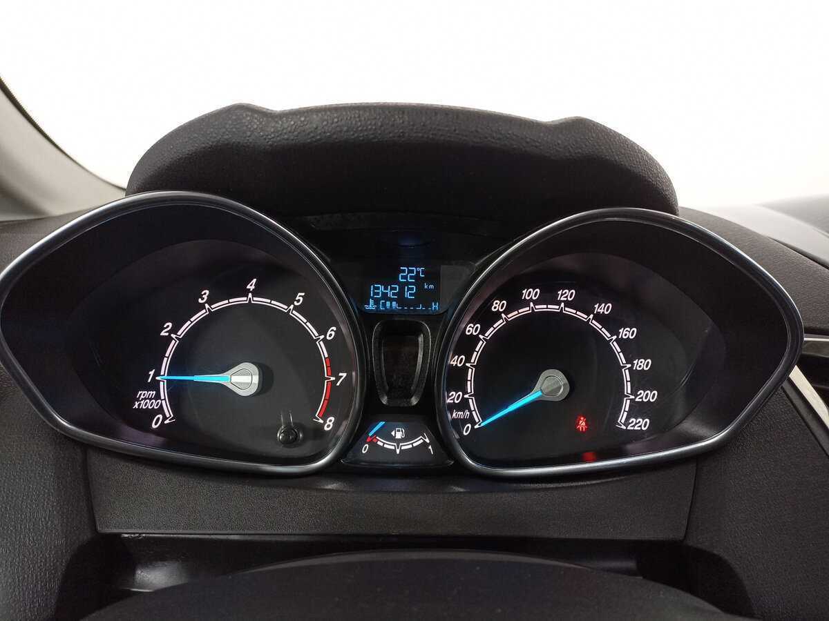 Купить Ford Fiesta, 2015, 134 212 км.. Фото: #12