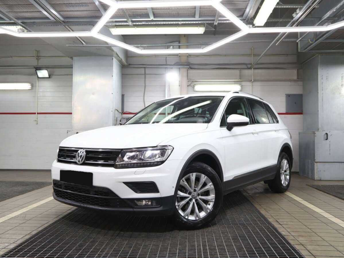 Купить Volkswagen Tiguan, 2018, 67 000 км.. Посмотреть фото