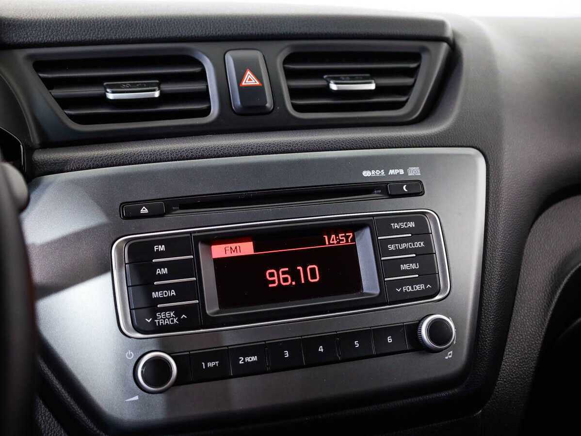 Купить Kia Rio, 2016, 79 023 км.. Фото: #15