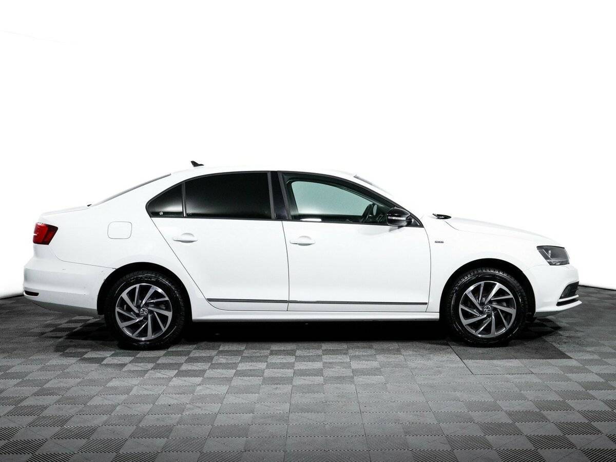 Купить Volkswagen Jetta, 2017, 68 475 км.. Фото: #3