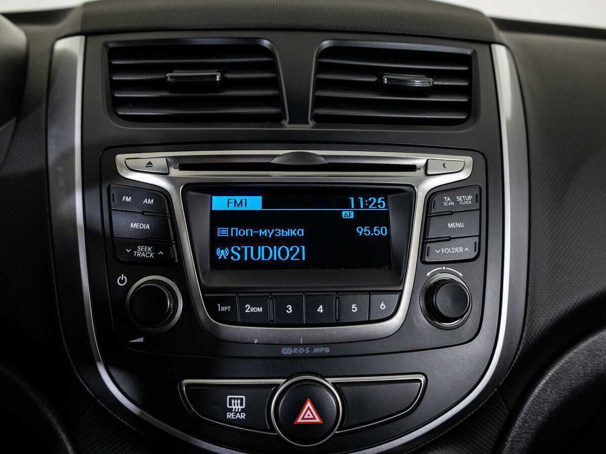 Купить Hyundai Solaris, 2016, 138 824 км.. Фото: #11