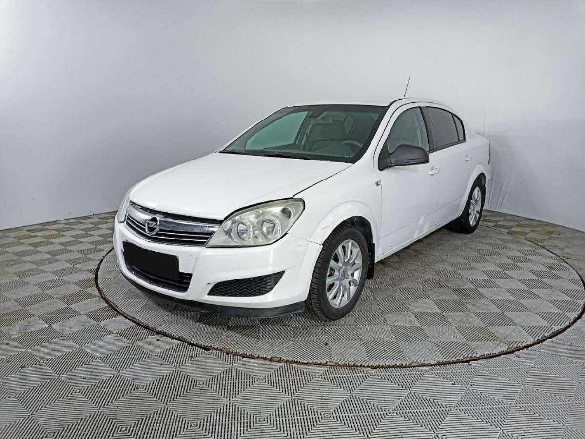 Купить Opel Astra, 2013, 218 764 км.. Фото: #0