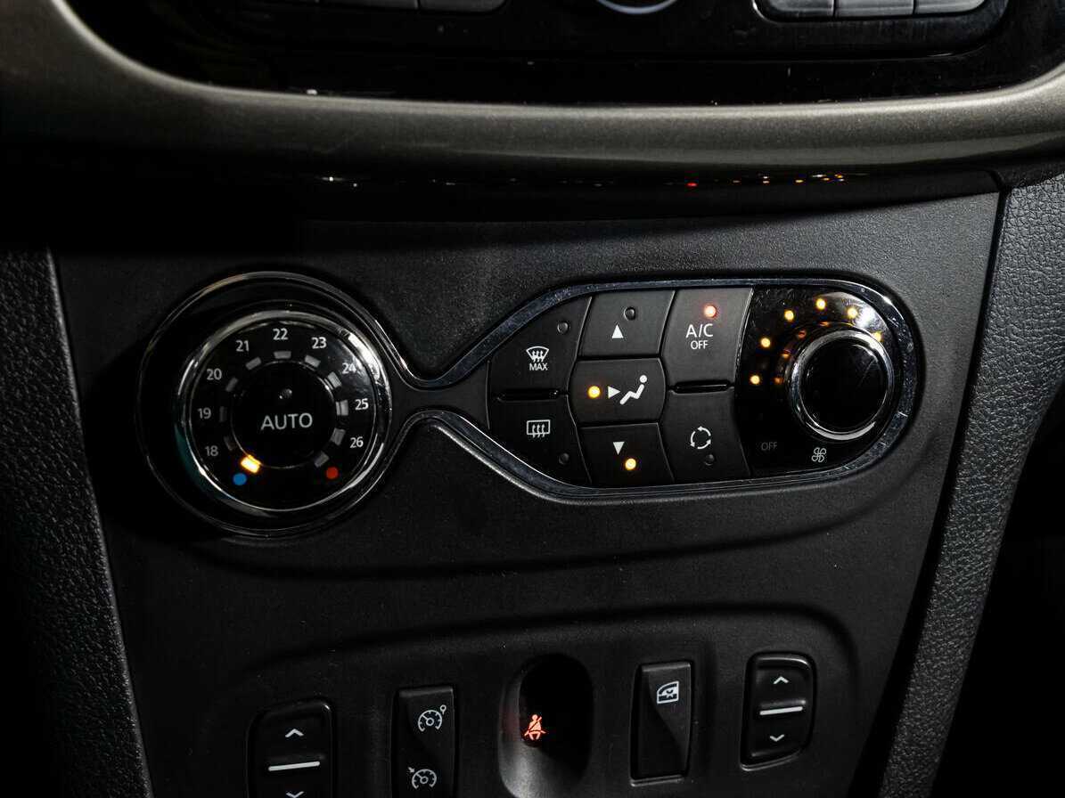 Купить Renault Sandero, 2017, 101 800 км.. Фото: #12