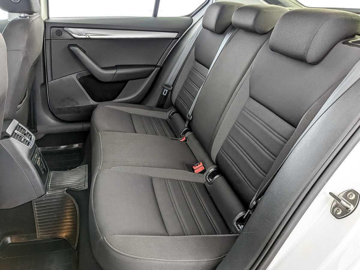 Купить Skoda Octavia, 2019, 146 821 км.. Фото: #11