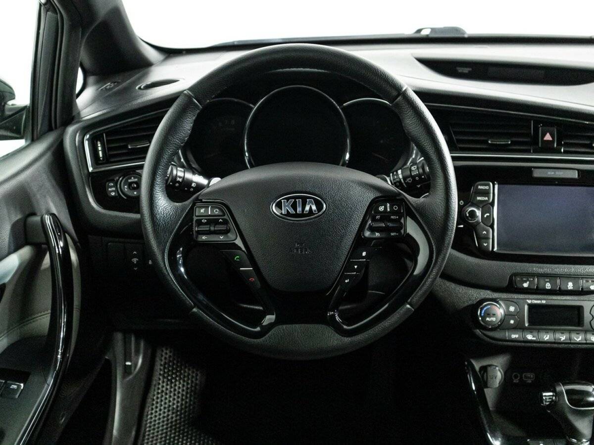 Купить Kia Ceed, 2016, 78 987 км.. Фото: #20