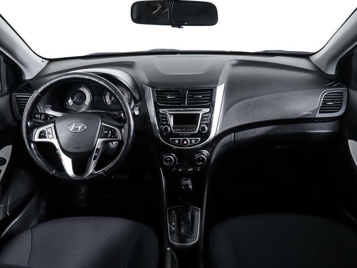 Купить Hyundai Solaris, 2016, 176 189 км.. Фото: #9