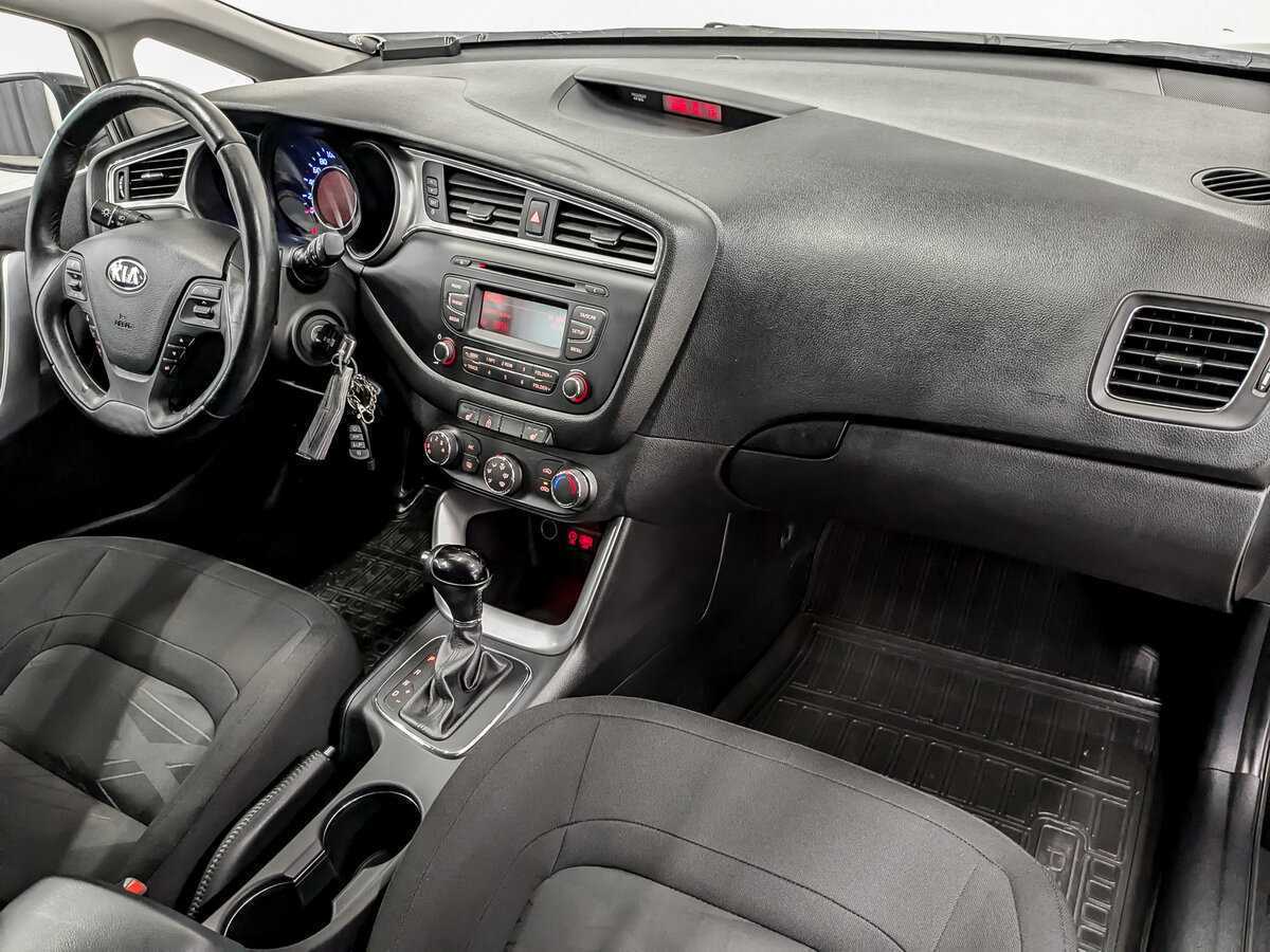 Купить Kia Ceed, 2015, 119 283 км.. Фото: #24
