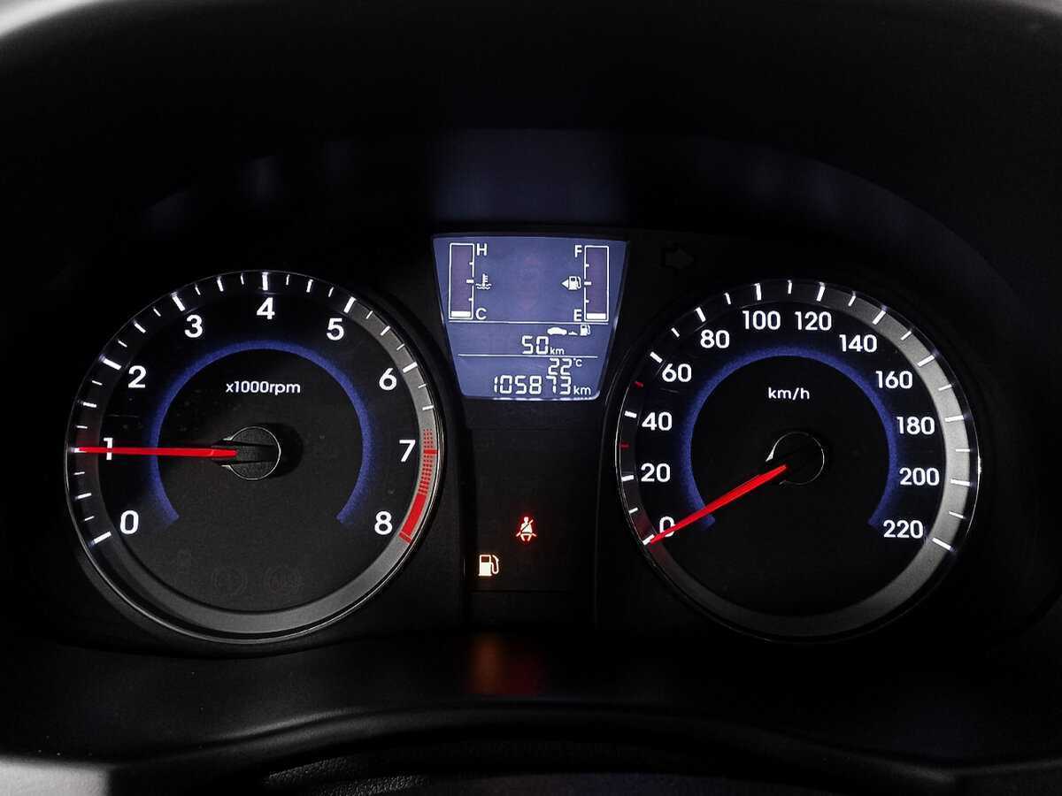 Купить Hyundai Solaris, 2015, 106 302 км.. Фото: #8