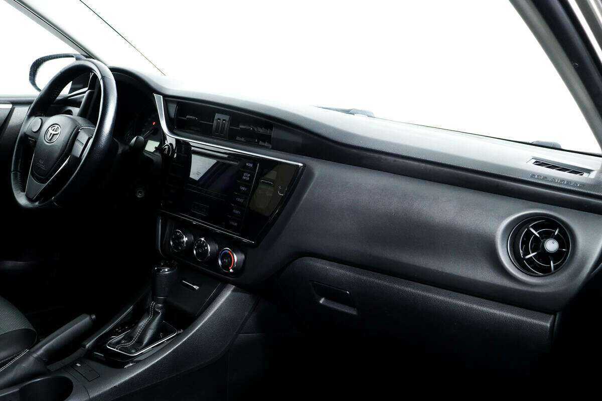 Купить Toyota Corolla, 2017, 63 610 км.. Фото: #8
