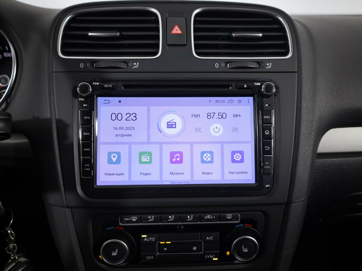 Купить Volkswagen Golf, 2012, 224 813 км.. Фото: #12