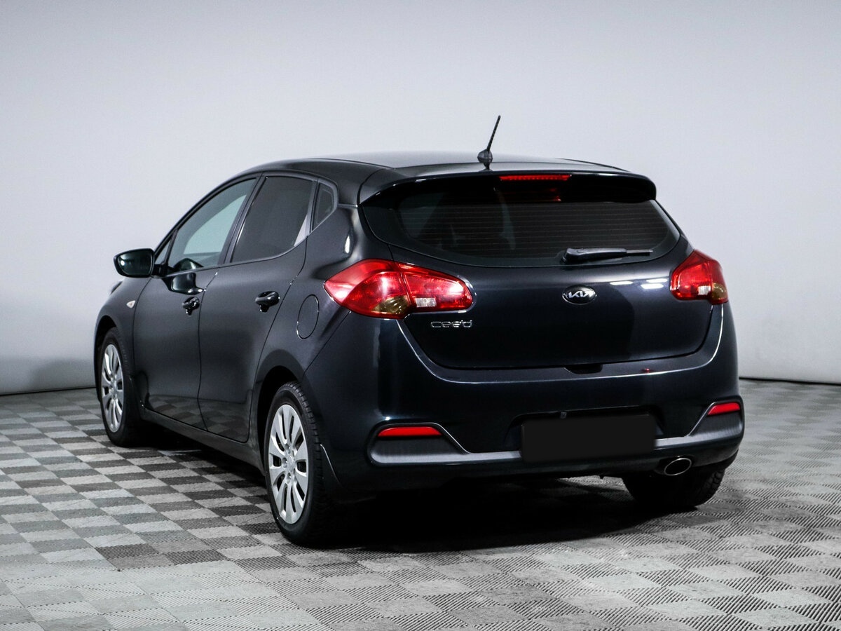 Купить Kia Ceed, 2015, 112 493 км.. Фото: #5