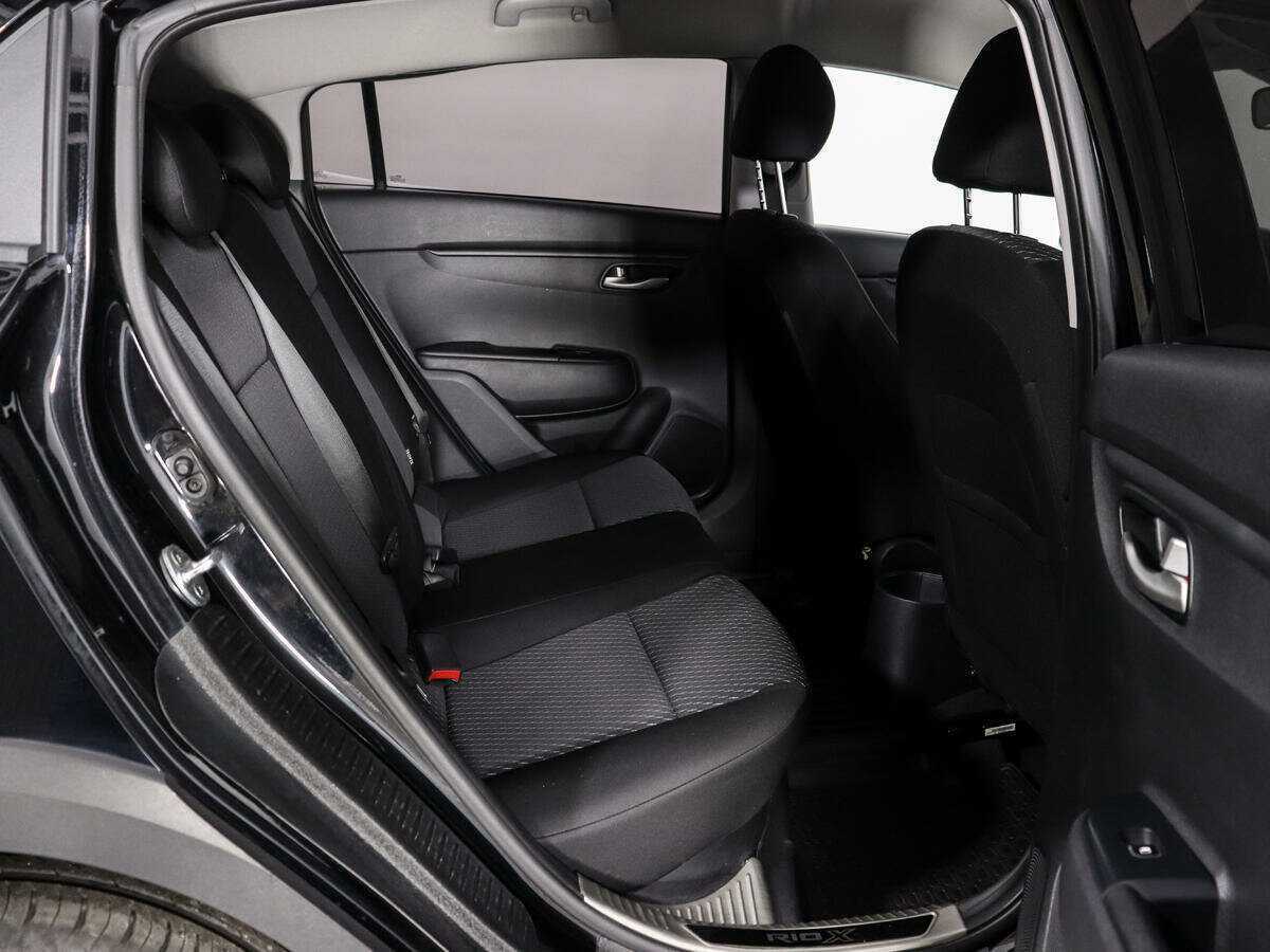 Купить Kia Rio, 2018, 120 033 км.. Фото: #11