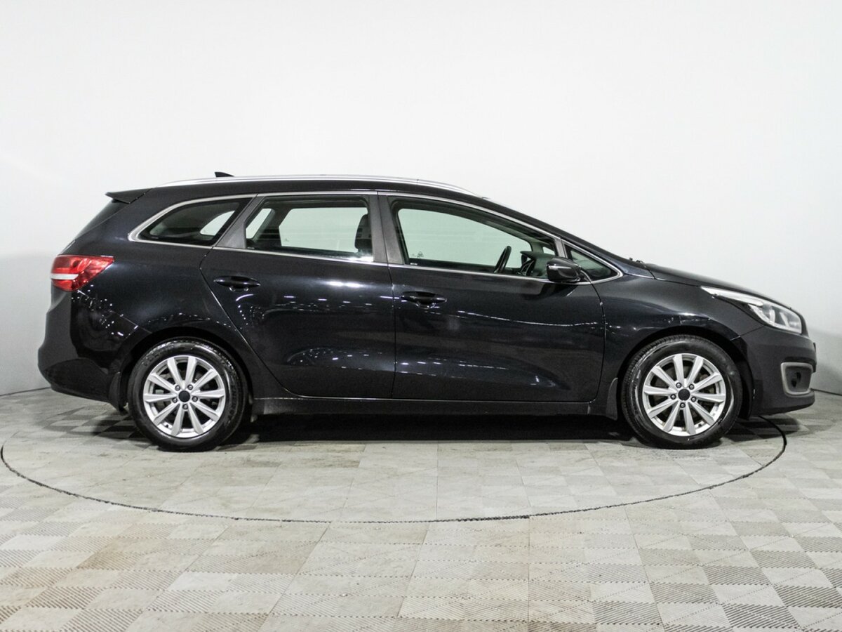 Купить Kia Ceed, 2018, 131 941 км.. Фото: #3