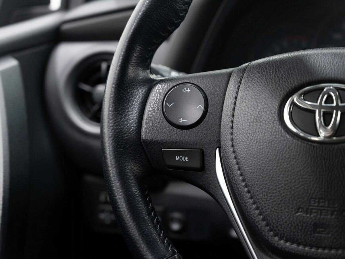 Купить Toyota Corolla, 2017, 70 077 км.. Фото: #14