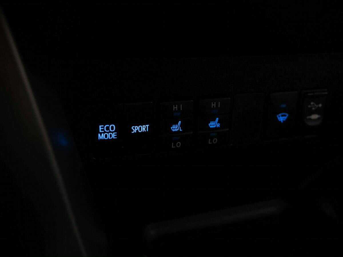 Купить Toyota RAV4, 2013, 133 185 км.. Фото: #21