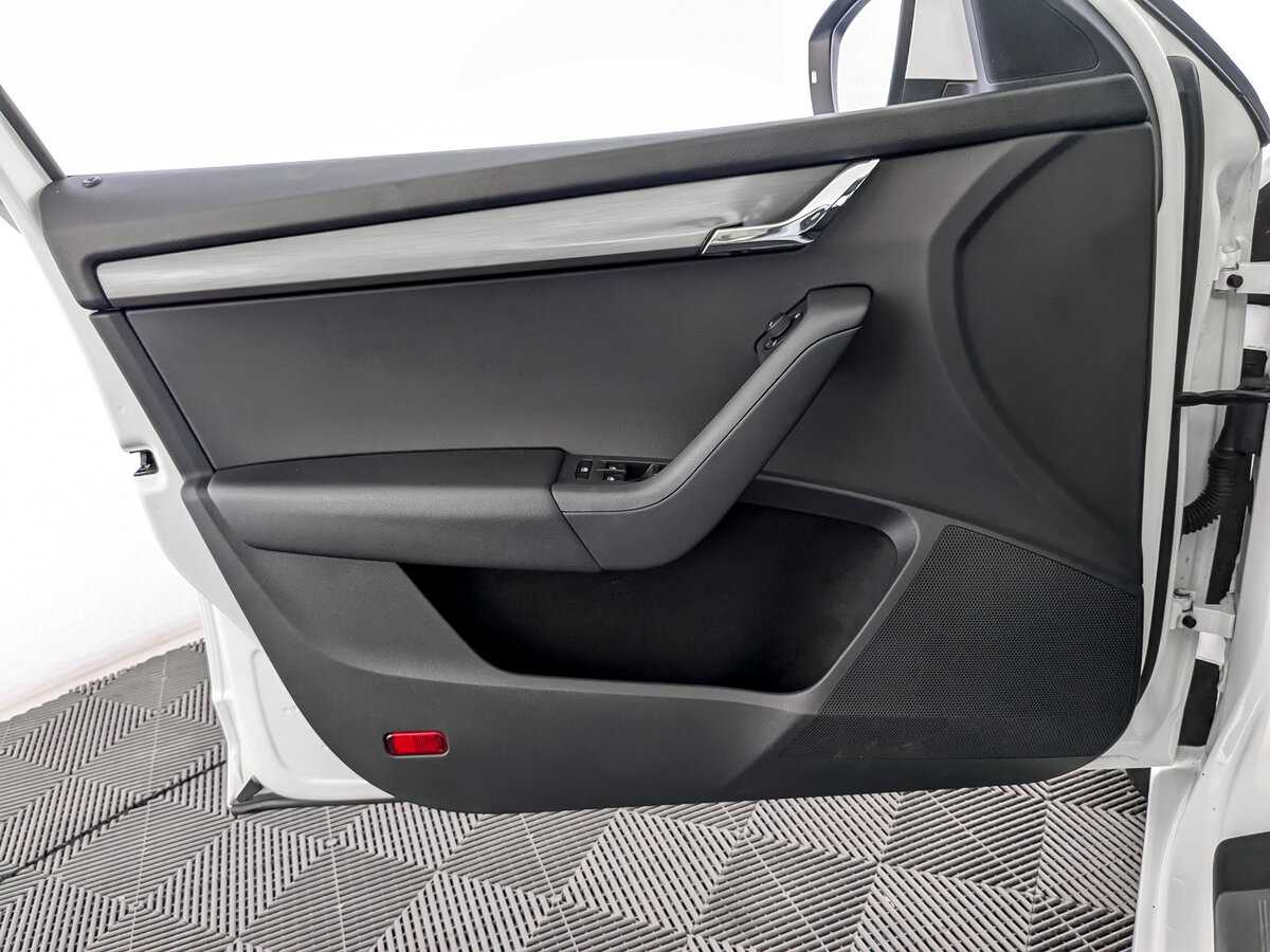 Купить Skoda Octavia, 2017, 98 782 км.. Фото: #14