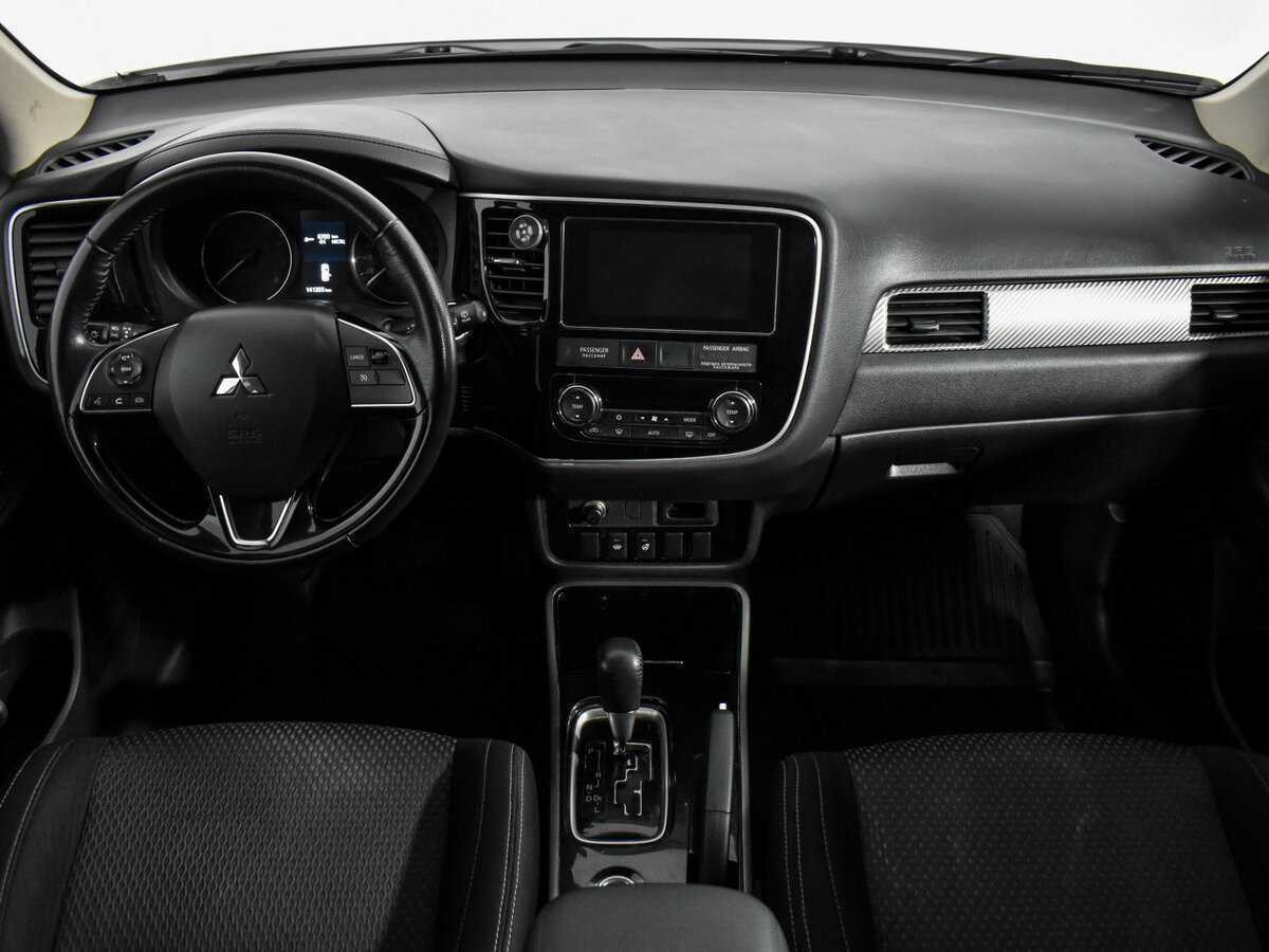 Купить Mitsubishi Outlander, 2018, 141 370 км.. Фото: #13