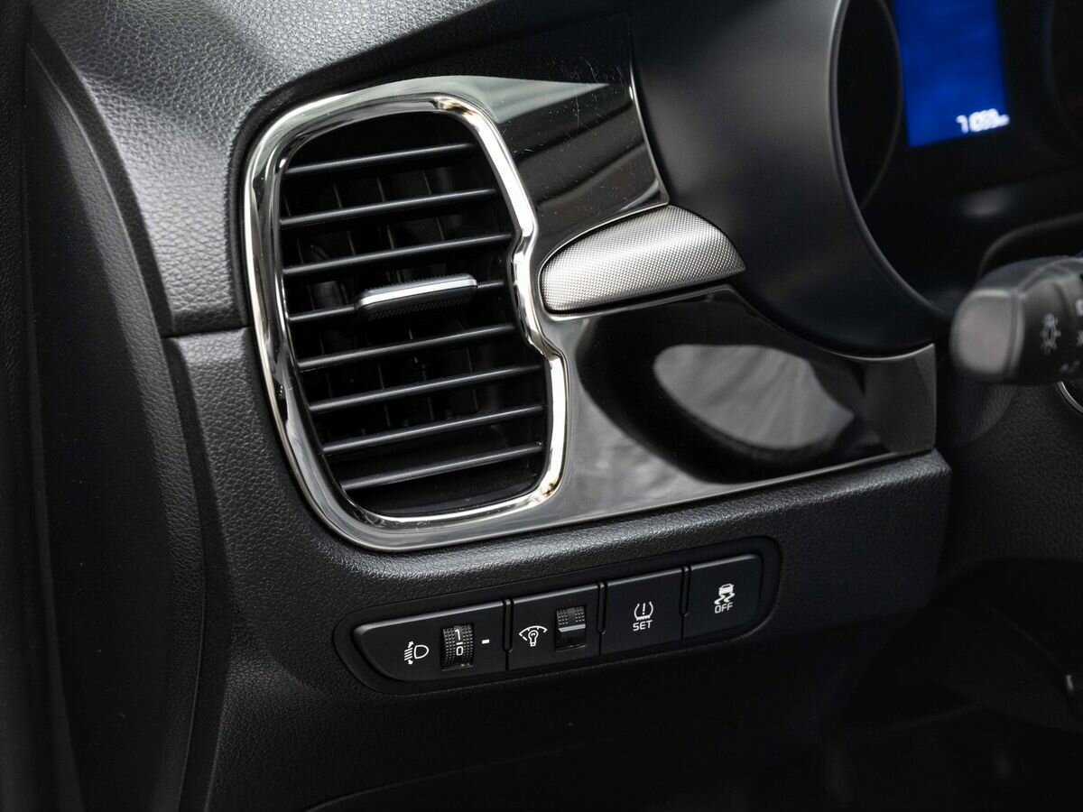 Купить Kia Rio, 2020, 71 050 км.. Фото: #18