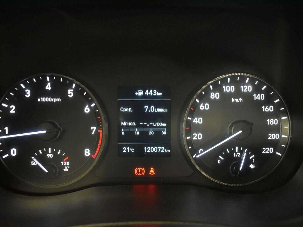 Купить Hyundai Solaris, 2018, 120 071 км.. Фото: #12