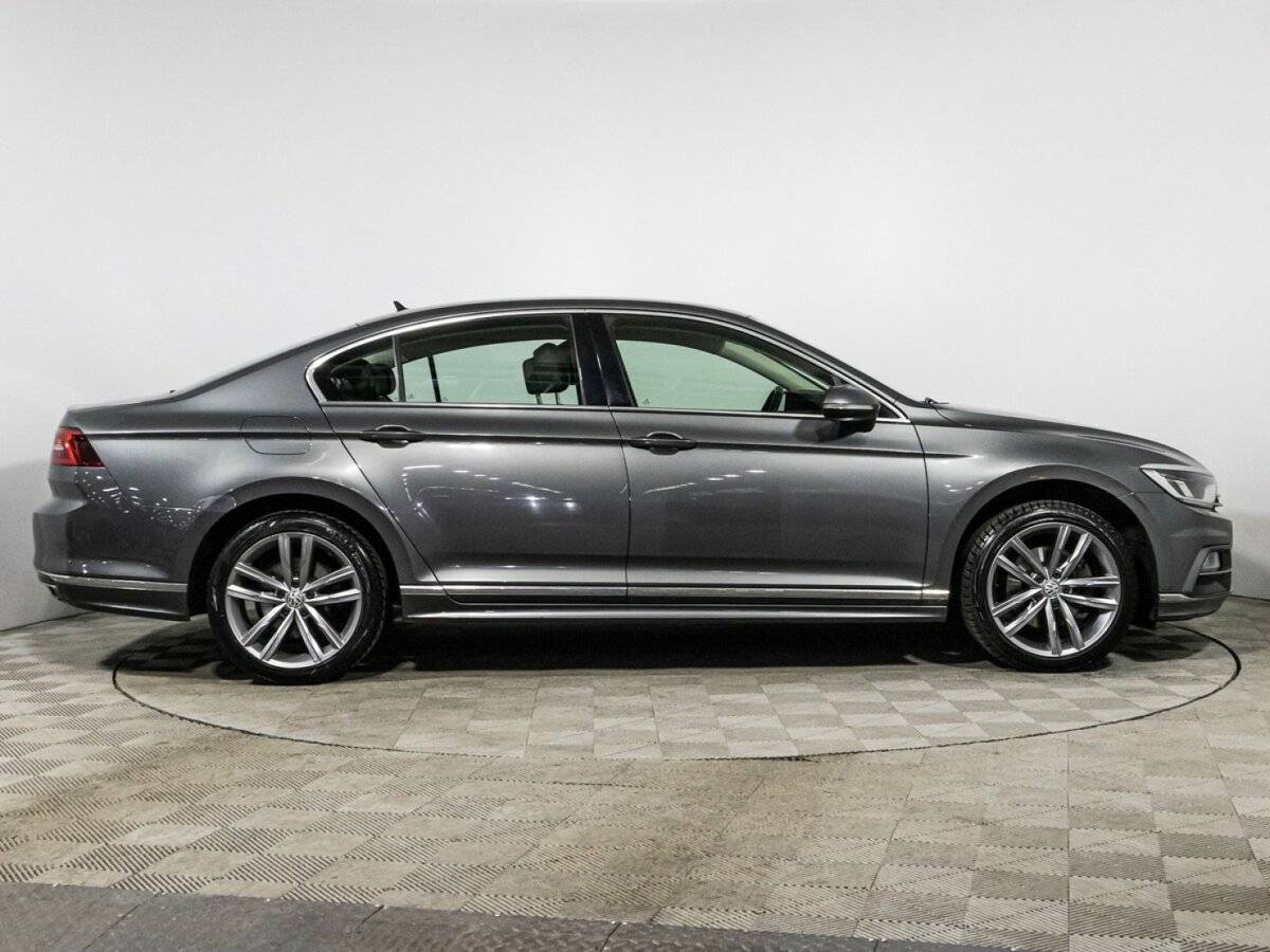 Купить Volkswagen Passat, 2017, 138 028 км.. Фото: #3