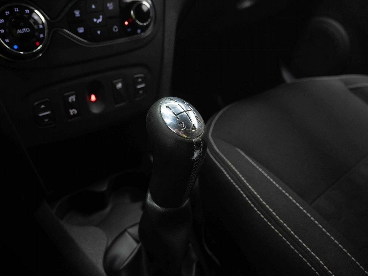 Купить Renault Sandero, 2016, 210 994 км.. Фото: #21